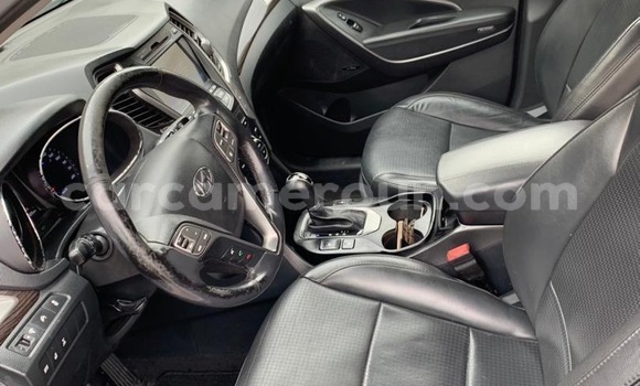 Buy New Hyundai Santa Fe White Car in Douala in Littoral Cameroon Buy New Hyundai Santa Fe White Car in Douala in Littoral Cameroon
