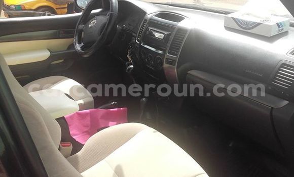 Sayi Na hannu Toyota Land Cruiser Prado Black Mota in Yaounde a Babban Kamaru Sayi Na hannu Toyota Land Cruiser Prado Black Mota in Yaounde a Babban Kamaru