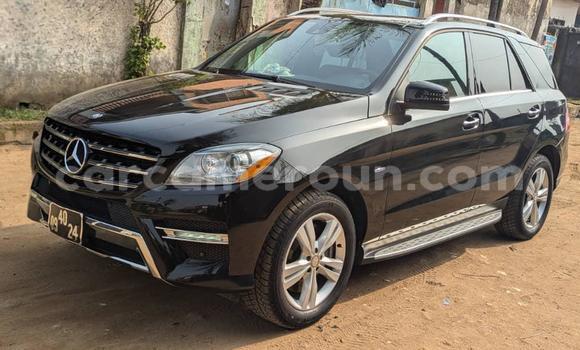 Sayi Na hannu Mercedes‒Benz ML–Class Black Mota in Douala a Ƙasar Kamaru Sayi Na hannu Mercedes‒Benz ML–Class Black Mota in Douala a Ƙasar Kamaru