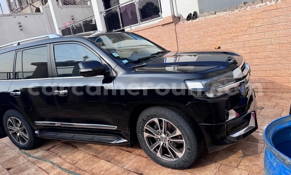 Buy New Toyota Land Cruiser Prado Black Car in Yaounde in Central Cameroon Buy New Toyota Land Cruiser Prado Black Car in Yaounde in Central Cameroon
