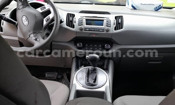 Acheter Occasion Voiture Kia Sportage Bleu à Douala, Littoral Cameroon Acheter Occasion Voiture Kia Sportage Bleu à Douala, Littoral Cameroon