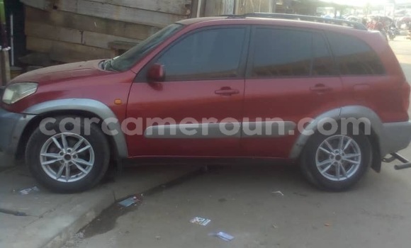 Acheter Occasion Voiture Toyota RAV4 Rouge à Douala, Littoral Cameroon