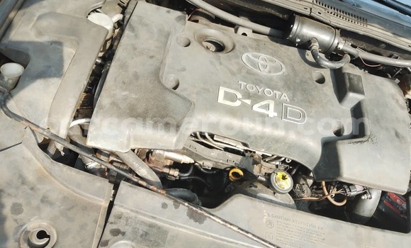 Buy Used Toyota Avensis Black Car in Douala in Littoral Cameroon Buy Used Toyota Avensis Black Car in Douala in Littoral Cameroon