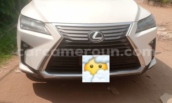 Sayi Na hannu Lexus RX 350 White Mota in Douala a Ƙasar Kamaru