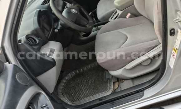 Acheter Occasion Voiture Toyota RAV4 Gris à Douala, Littoral Cameroon Acheter Occasion Voiture Toyota RAV4 Gris à Douala, Littoral Cameroon
