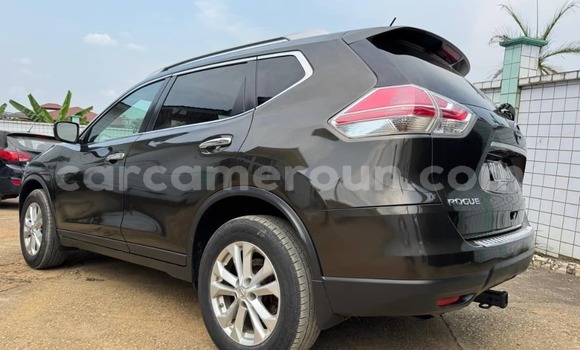 Buy Used Nissan Rogue Green Car in Douala in Littoral Cameroon Buy Used Nissan Rogue Green Car in Douala in Littoral Cameroon