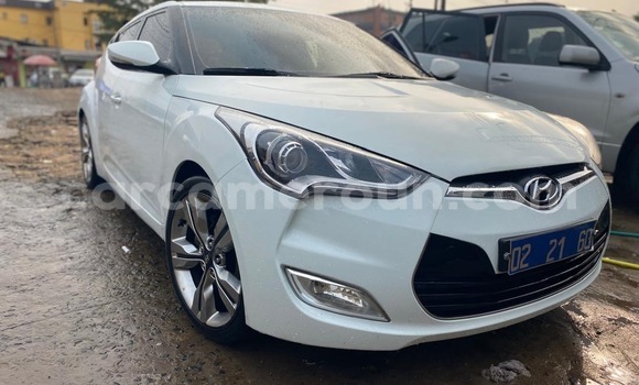 Acheter Neuf Voiture Hyundai Veloster Blanc à Douala, Littoral Cameroon Acheter Neuf Voiture Hyundai Veloster Blanc à Douala, Littoral Cameroon