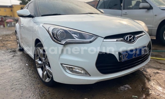 Acheter Neuf Voiture Hyundai Veloster Blanc à Douala, Littoral Cameroon Acheter Neuf Voiture Hyundai Veloster Blanc à Douala, Littoral Cameroon