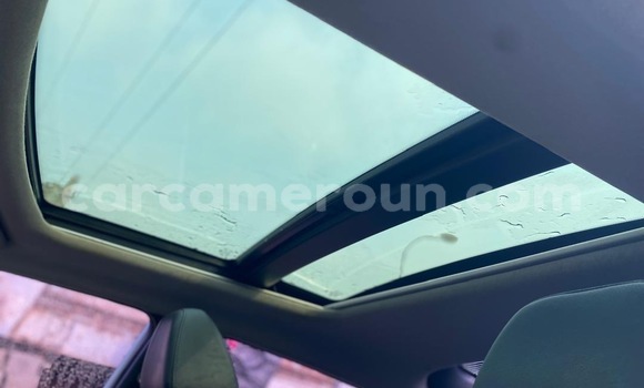 Acheter Neuf Voiture Hyundai Veloster Blanc à Douala, Littoral Cameroon Acheter Neuf Voiture Hyundai Veloster Blanc à Douala, Littoral Cameroon