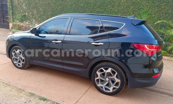Buy Used Hyundai Santa Fe Black Car in Yaounde in Central Cameroon Buy Used Hyundai Santa Fe Black Car in Yaounde in Central Cameroon