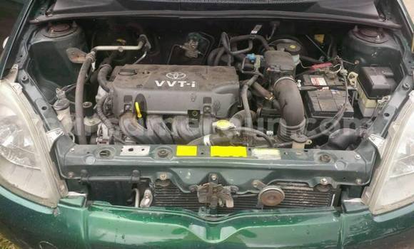 Acheter Occasion Voiture Toyota Yaris Vert à Yaoundé, Central Cameroon Acheter Occasion Voiture Toyota Yaris Vert à Yaoundé, Central Cameroon