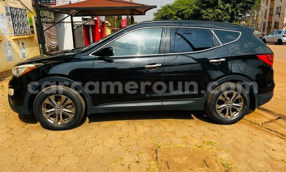 Sayi Na hannu Hyundai Santa Fe Black Mota in Yaounde a Babban Kamaru
