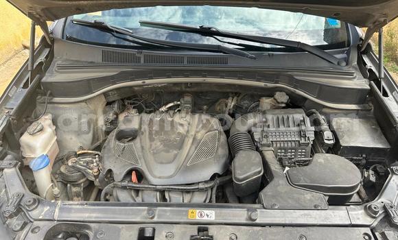 Acheter Occasion Voiture Hyundai Santa Fe Noir à Yaoundé, Central Cameroon Acheter Occasion Voiture Hyundai Santa Fe Noir à Yaoundé, Central Cameroon