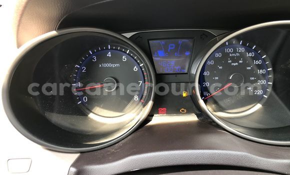 Buy Used Hyundai Tucson Red Car in Douala in Littoral Cameroon Buy Used Hyundai Tucson Red Car in Douala in Littoral Cameroon