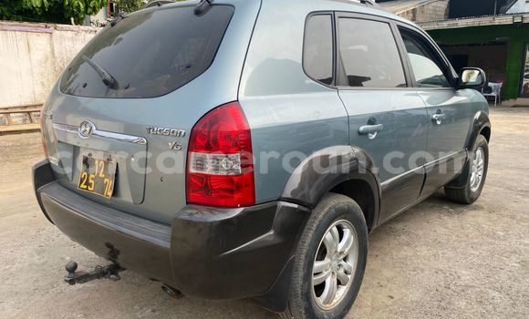 Sayi Na hannu Hyundai Tucson Green Mota in Douala a Ƙasar Kamaru Sayi Na hannu Hyundai Tucson Green Mota in Douala a Ƙasar Kamaru