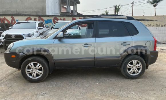 Sayi Na hannu Hyundai Tucson Green Mota in Douala a Ƙasar Kamaru Sayi Na hannu Hyundai Tucson Green Mota in Douala a Ƙasar Kamaru