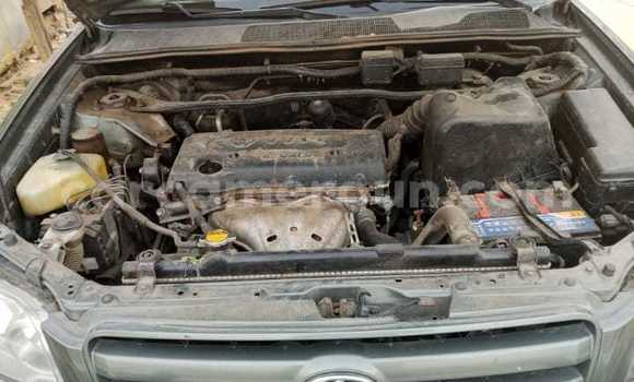 Acheter Occasion Voiture Toyota Highlander Vert à Douala, Littoral Cameroon Acheter Occasion Voiture Toyota Highlander Vert à Douala, Littoral Cameroon