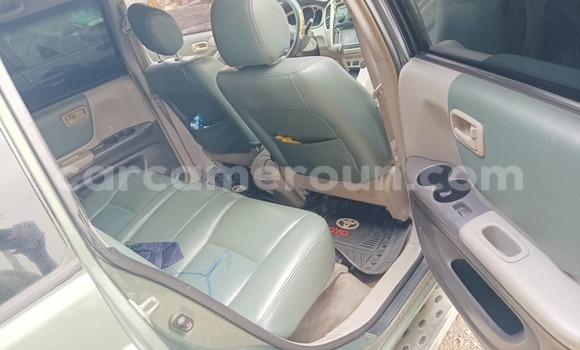 Acheter Occasion Voiture Toyota Highlander Vert à Douala, Littoral Cameroon Acheter Occasion Voiture Toyota Highlander Vert à Douala, Littoral Cameroon