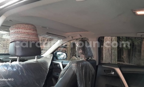 Acheter Neuf Voiture Toyota RAV4 Autre à Yaoundé, Central Cameroon Acheter Neuf Voiture Toyota RAV4 Autre à Yaoundé, Central Cameroon