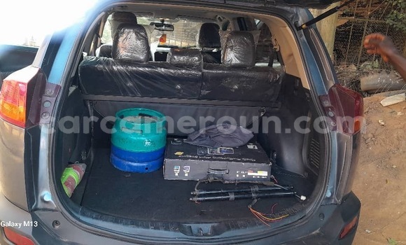 Acheter Neuf Voiture Toyota RAV4 Autre à Yaoundé, Central Cameroon Acheter Neuf Voiture Toyota RAV4 Autre à Yaoundé, Central Cameroon
