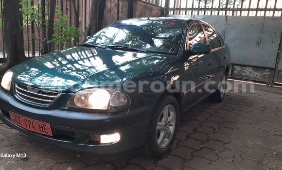 Sayi Sabo Toyota Avensis Green Mota in Yaounde a Babban Kamaru