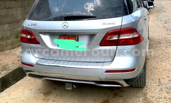 Acheter Occasion Voiture Mercedes‒Benz ML–Class Gris à Douala, Littoral Cameroon Acheter Occasion Voiture Mercedes‒Benz ML–Class Gris à Douala, Littoral Cameroon