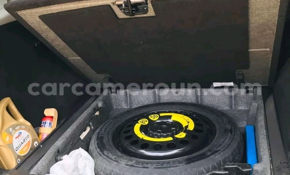 Acheter Occasion Voiture Mercedes‒Benz ML–Class Gris à Douala, Littoral Cameroon Acheter Occasion Voiture Mercedes‒Benz ML–Class Gris à Douala, Littoral Cameroon