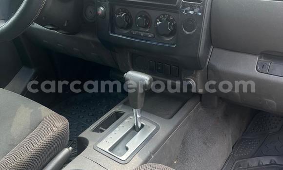 Acheter Occasion Voiture Nissan Navara Gris à Douala, Littoral Cameroon Acheter Occasion Voiture Nissan Navara Gris à Douala, Littoral Cameroon