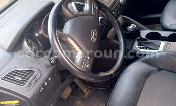 Acheter Import Voiture Hyundai Tucson Gris à Douala, Littoral Cameroon Acheter Import Voiture Hyundai Tucson Gris à Douala, Littoral Cameroon