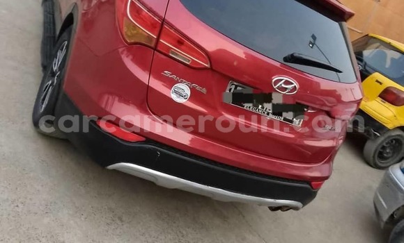 Sayi Na hannu Hyundai Santa Fe Red Mota in Douala a Ƙasar Kamaru Sayi Na hannu Hyundai Santa Fe Red Mota in Douala a Ƙasar Kamaru