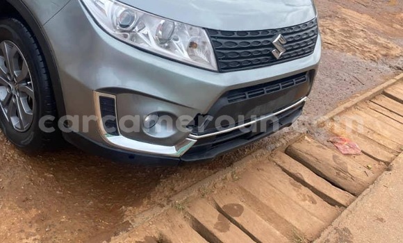 Acheter Occasion Voiture Suzuki Grand Vitara Gris à Yaoundé, Central Cameroon Acheter Occasion Voiture Suzuki Grand Vitara Gris à Yaoundé, Central Cameroon