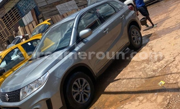 Acheter Occasion Voiture Suzuki Grand Vitara Gris à Yaoundé, Central Cameroon Acheter Occasion Voiture Suzuki Grand Vitara Gris à Yaoundé, Central Cameroon