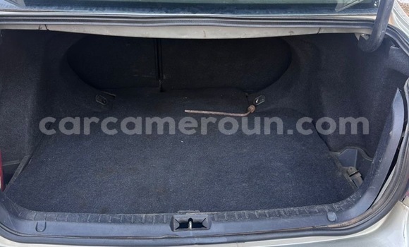 Acheter Occasion Voiture Toyota Avensis Gris à Yaoundé, Central Cameroon Acheter Occasion Voiture Toyota Avensis Gris à Yaoundé, Central Cameroon