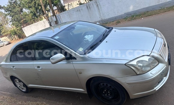 Acheter Occasion Voiture Toyota Avensis Gris à Yaoundé, Central Cameroon Acheter Occasion Voiture Toyota Avensis Gris à Yaoundé, Central Cameroon