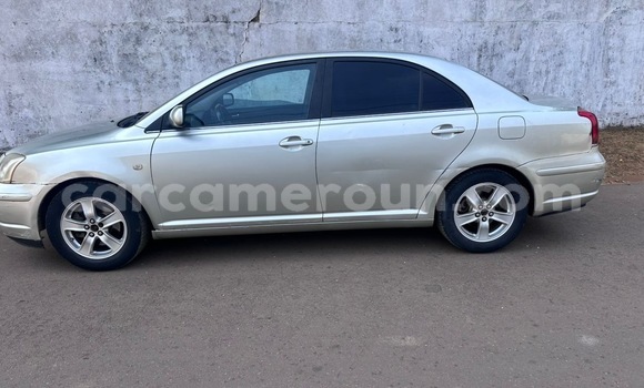 Acheter Occasion Voiture Toyota Avensis Gris à Yaoundé, Central Cameroon Acheter Occasion Voiture Toyota Avensis Gris à Yaoundé, Central Cameroon