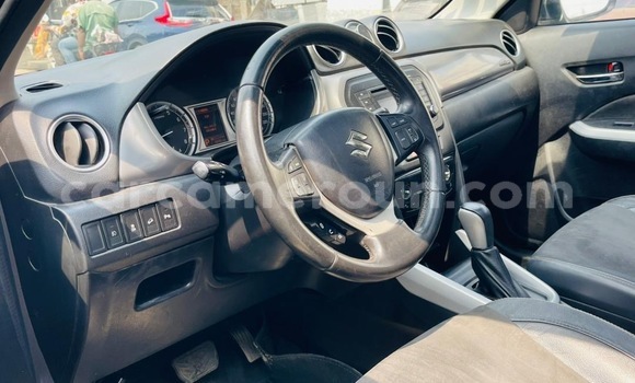 Acheter Occasion Voiture Suzuki Vitara Noir à Douala, Littoral Cameroon Acheter Occasion Voiture Suzuki Vitara Noir à Douala, Littoral Cameroon