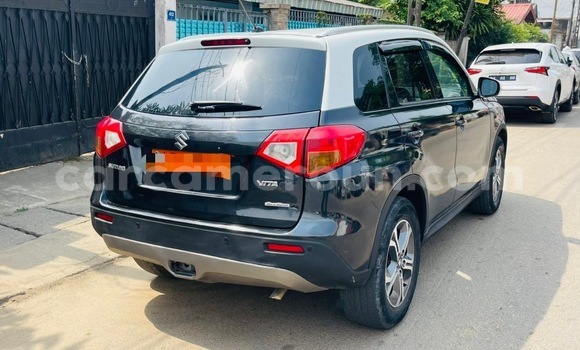 Acheter Occasion Voiture Suzuki Vitara Noir à Douala, Littoral Cameroon Acheter Occasion Voiture Suzuki Vitara Noir à Douala, Littoral Cameroon