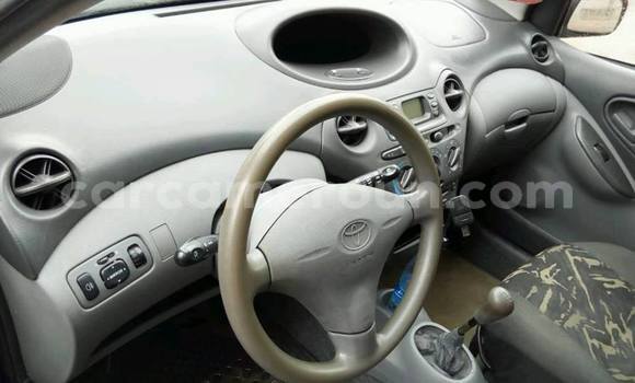 Acheter Occasion Voiture Toyota Yaris Noir à Yaoundé, Central Cameroon Acheter Occasion Voiture Toyota Yaris Noir à Yaoundé, Central Cameroon