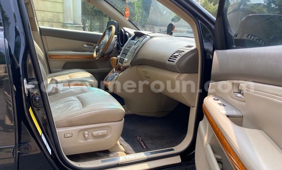Sayi Imported Lexus RX 350 Black Mota in Douala a Ƙasar Kamaru Sayi Imported Lexus RX 350 Black Mota in Douala a Ƙasar Kamaru
