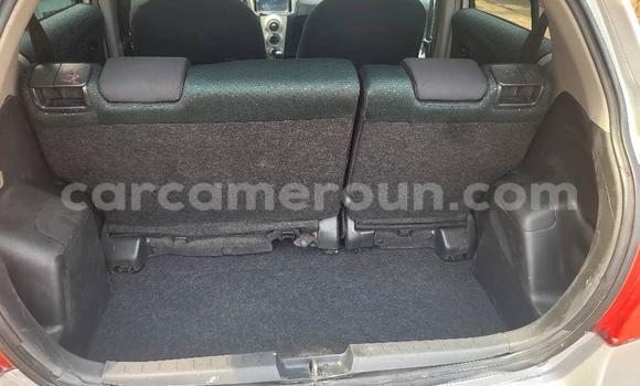 Acheter Occasion Voiture Toyota Vitz Gris à Douala, Littoral Cameroon Acheter Occasion Voiture Toyota Vitz Gris à Douala, Littoral Cameroon