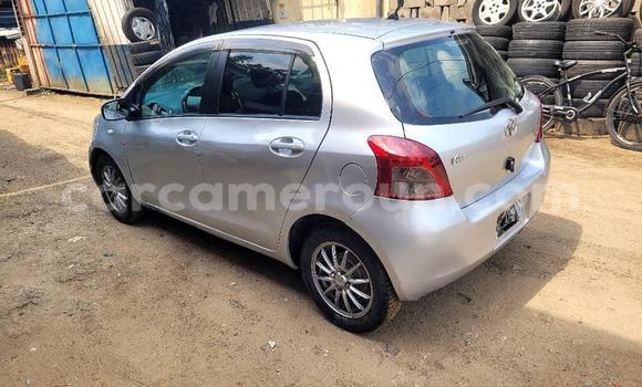 Acheter Occasion Voiture Toyota Vitz Gris à Douala, Littoral Cameroon Acheter Occasion Voiture Toyota Vitz Gris à Douala, Littoral Cameroon