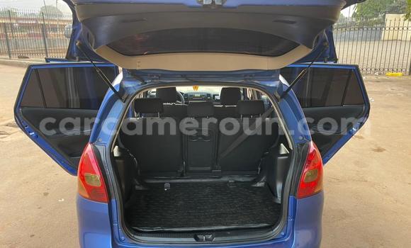 Buy Used Toyota Avensis Blue Car in Yaounde in Central Cameroon Buy Used Toyota Avensis Blue Car in Yaounde in Central Cameroon