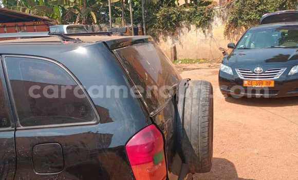 Acheter Occasion Voiture Toyota RAV4 Noir à Yaoundé, Central Cameroon Acheter Occasion Voiture Toyota RAV4 Noir à Yaoundé, Central Cameroon