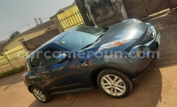 Sayi Na hannu Nissan Juke Azurfa Mota in Yaounde a Babban Kamaru Sayi Na hannu Nissan Juke Azurfa Mota in Yaounde a Babban Kamaru