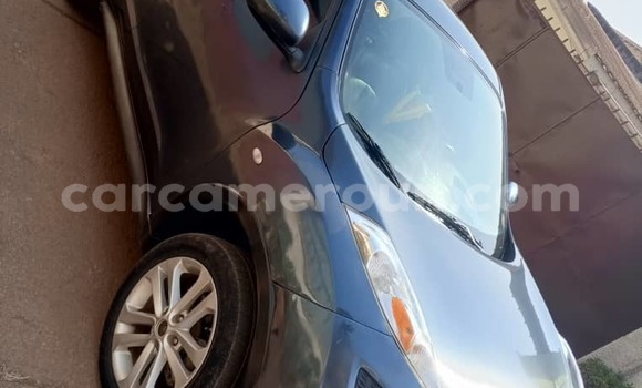 Sayi Na hannu Nissan Juke Azurfa Mota in Yaounde a Babban Kamaru Sayi Na hannu Nissan Juke Azurfa Mota in Yaounde a Babban Kamaru