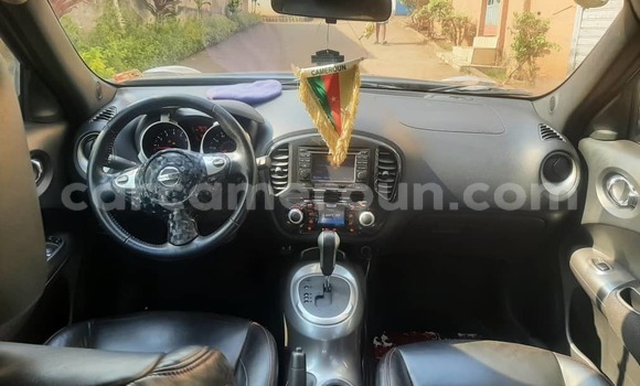 Sayi Na hannu Nissan Juke Azurfa Mota in Yaounde a Babban Kamaru Sayi Na hannu Nissan Juke Azurfa Mota in Yaounde a Babban Kamaru