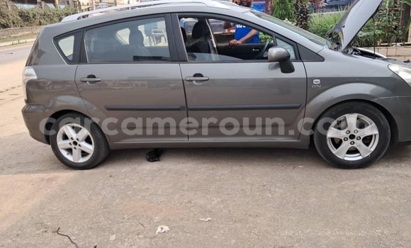 Acheter Neuf Voiture Toyota Corolla Verso Autre à Douala, Littoral Cameroon Acheter Neuf Voiture Toyota Corolla Verso Autre à Douala, Littoral Cameroon