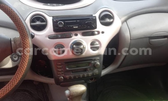 Sayi Na hannu Toyota Yaris Sauran Mota in Douala a Ƙasar Kamaru Sayi Na hannu Toyota Yaris Sauran Mota in Douala a Ƙasar Kamaru