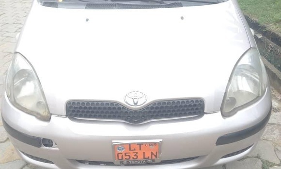 Sayi Na hannu Toyota Yaris Sauran Mota in Douala a Ƙasar Kamaru Sayi Na hannu Toyota Yaris Sauran Mota in Douala a Ƙasar Kamaru