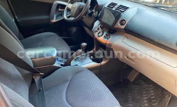 Acheter Neuf Voiture Toyota Vanguard Noir à Douala, Littoral Cameroon Acheter Neuf Voiture Toyota Vanguard Noir à Douala, Littoral Cameroon